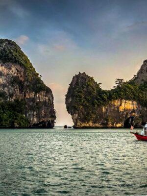 explore-bangkok-with-private-transfers-and-taxis-pexels-nextvoyage-1481096